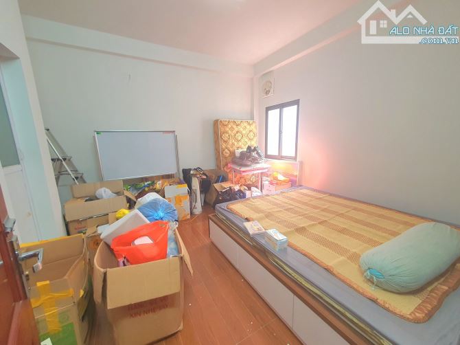 NHÀ 52M2*5T KIM ĐỒNG, NGÕ Ô TÔ TRÁNH, 5 PHÒNG NGỦ, 1 PHÒNG HÁT - 5