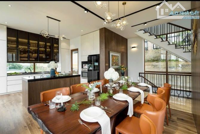 Bán Villa Đống Đa view bao la, đã hoàn công, thu nhập tốt, giá 26 tỷ. - 1