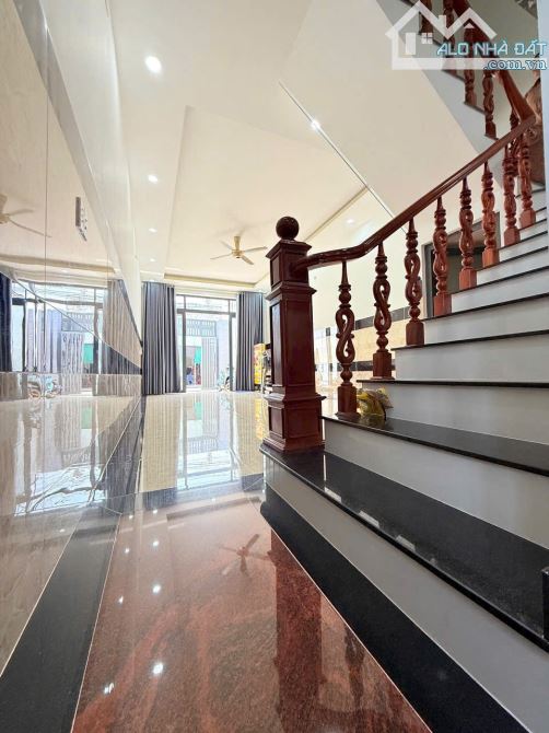 Bán Gấp Nhà 2 Mặt Tiền Đường Lê Hồng Phong Dĩ An Gần Ngã Ba Cây Điệp - 5