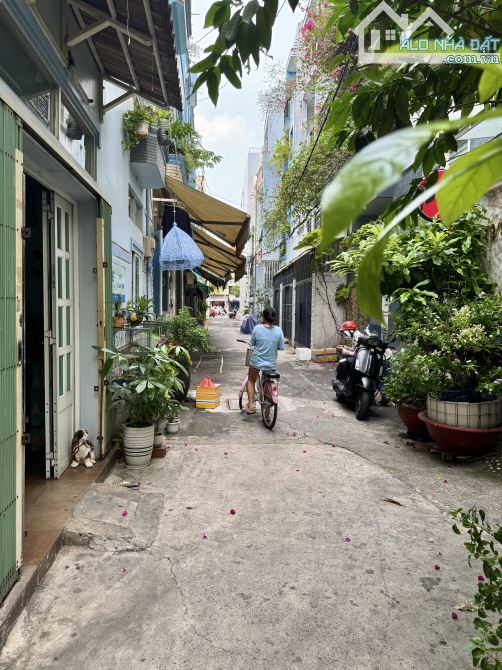 ✨ NHÀ ĐẸP 3 TẦNG ngay ĐH Công Nghệ Thực Phẩm, HẺM NHỰA 5M, 1/ đường Lê Trọng Tấn - 3,7 TỶ - 6