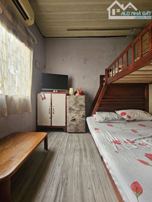 CHỈ 3 CĂN RA MẶT TIỀN NGUYỄN TRÃI QUẬN 5 - 50M2, NGANG 4.5M CỰC HIẾM. CHỈ 8.2 TỶ TL - 6