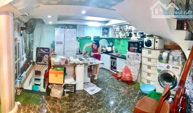 Bán gấp nhà riêng tại Phường Mỹ Đình 1, Nam Từ Liêm, Hà Nội, 9,5 tỷ, 35m2 - 6