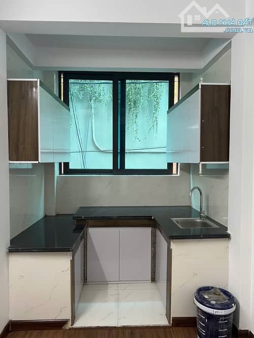 TRƯƠNG ĐỊNH MẶT NGÕ Ô TÔ KINH DOANH - 6