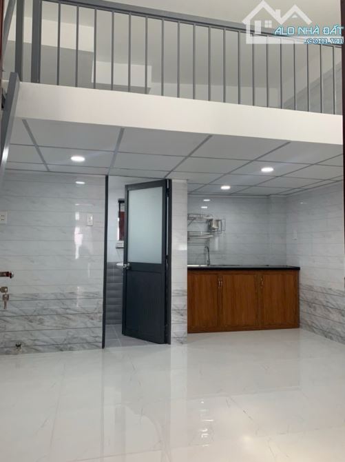 BÁN NHÀ TRỌ MTKD 6 TẦNG - THU NHẬP 40TR / THÁNG - CÓ THANG MÁY - 6
