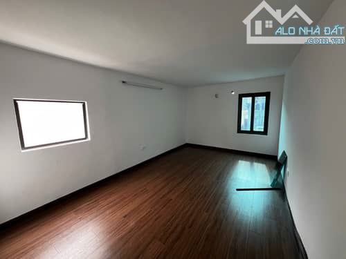 TRƯƠNG ĐỊNH MẶT NGÕ Ô TÔ KINH DOANH - 7
