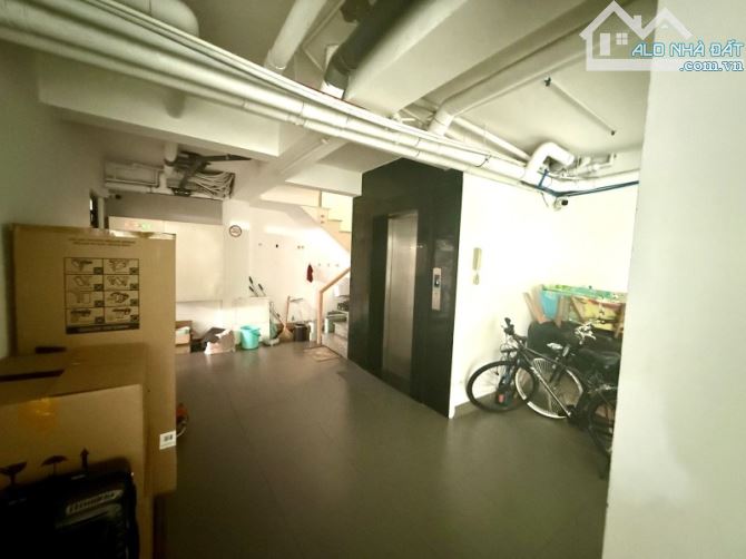 Mặt Tiền Đường 1 Thảo Điền 20x12 Xây 6 lầu Giá 75 tỷ Cho Thuê 200 Tr/tháng VIew Sông - 8