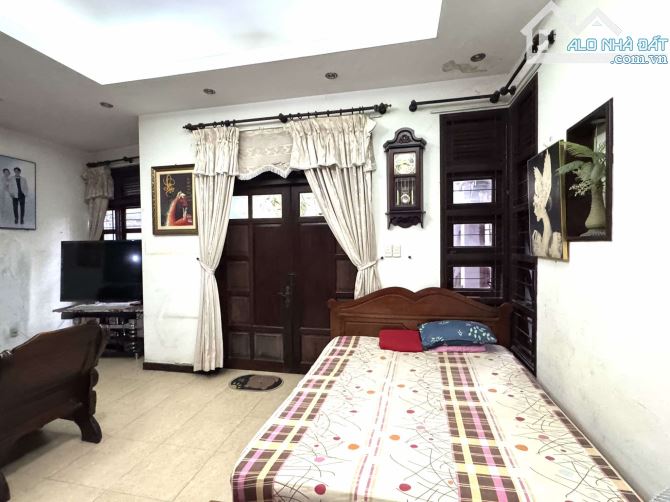 Bán nhà 1/ Phan Văn Đối, 90m2, Full Thổ, 9x10, 3 tầng, 9 chủ lâu năm, shr, chỉ 4 tỷ xíu - 8