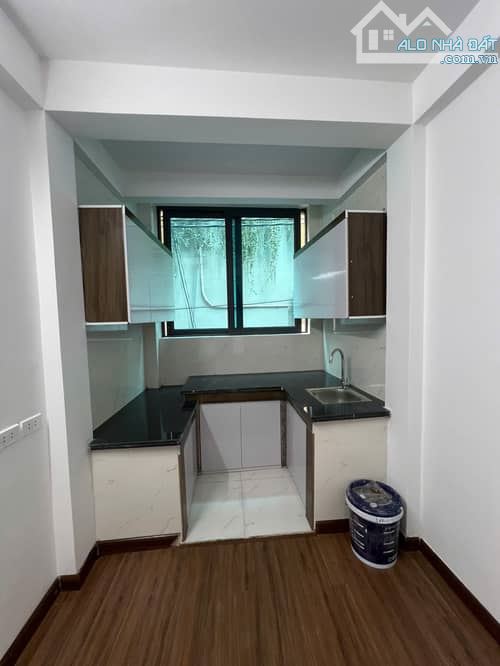 TRƯƠNG ĐỊNH MẶT NGÕ Ô TÔ KINH DOANH - 9
