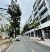 Cần bán lô Góc 2 MT đường Lê Văn Quý. DT 270m2. View shophouse