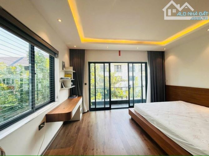 Bán nhà Chùa Láng cạnh Học viện Ngoại Giao 55m2 x Mt 4m gần hồ - 19.5 tỷ - 1