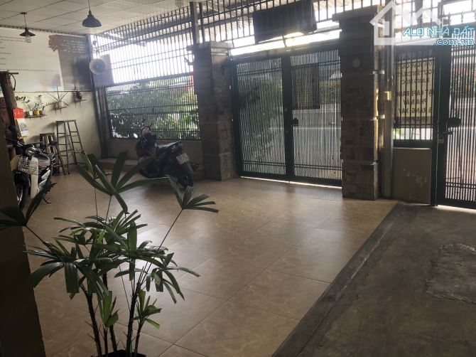 Nhà MTKD gần 200m2; rộng 9,5m; Quốc Lộ 1A, P.Tân Chánh Hiệp,TPHCM; kế CVPM Quang Trung - 4