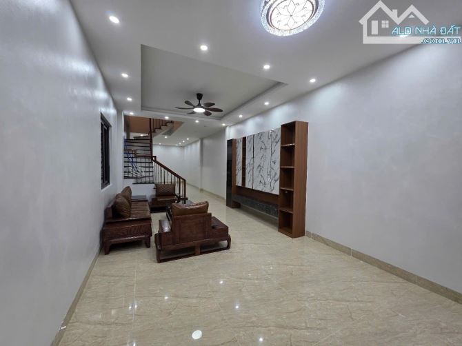 Bán nhà 3 tầng mới khu Khả Lễ, đường ô tô, dt 82.3m2, mt 4m, ĐN giá 5.75 tỷ