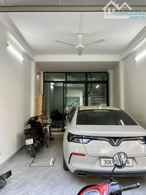 NHÀ LIỀN KỀ PHÂN LÔ KIẾN   HƯNG – 50M2 – 4 TẦNG