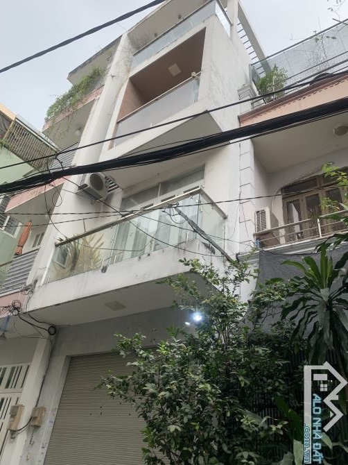 🏦 Bán nhà 4 tầng hẻm xe tải thông đường Cao Thắng quận 10,DT 4x14 giá 13,1 tỷ.
