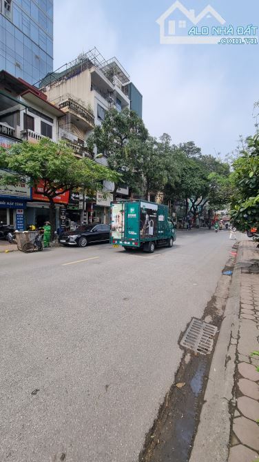 SIÊU PHẨM MẶT PHỐ LỚN-VỈA HÈ SIÊU TO QUẬN CẦU GIẤY - HOÀNG QUỐC VIỆT 30 TỶ