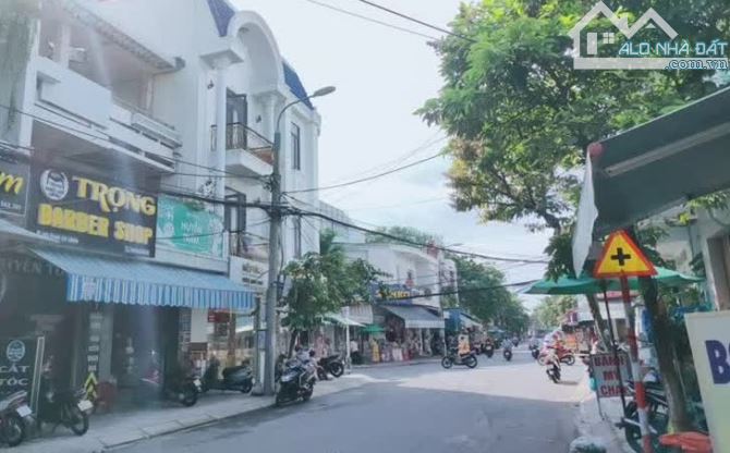 GẤP! BÁN ĐẤT TẶNG NHÀ 235M2 - 21,9 TỶ - MT PHẠM CỰ LƯỢNG - Q. SƠN TRÀ