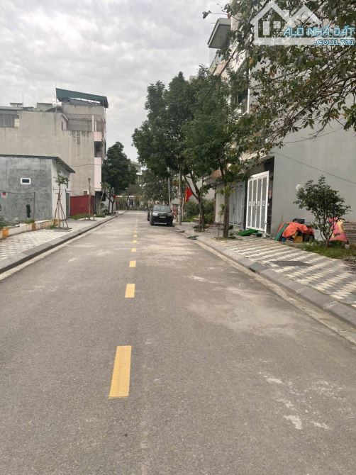 CHÍNH CHỦ CẦN BÁN GẤP, 50M2 ĐẤT GÒ MÈO, THỊ TRẤN PHÙNG - ĐAN PHƯỢNG, GIÁ 7 TỶ.