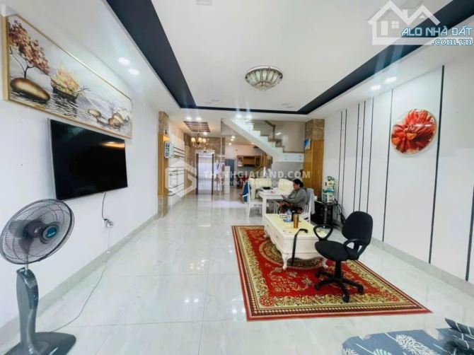 BÁN NHÀ LẦU MỚI ĐẸP_HẺM Ô TÔ_ĐƯỜNG PHAN CHU TRINH_PHƯỜNG 2_VŨNG TÀU_CÁCH BIỂN 2P ĐI XE