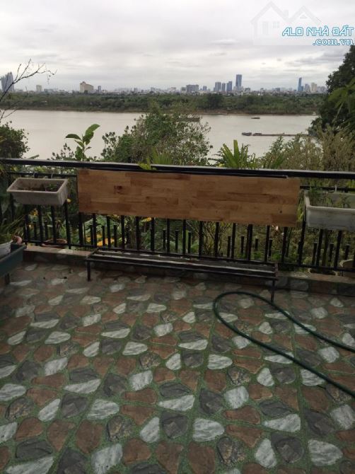 Bán nhà view sông Hồng, 60 X 4 tầng, dân xây,ô tô chạy vòng quanh, kinh doanh dòng tiền