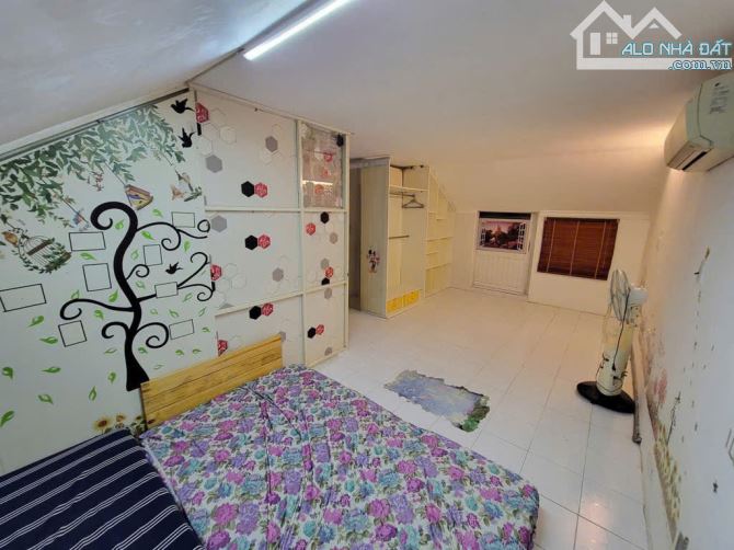 Bán nhà căn hộ 2 tầng khu cư xá Vĩnh Hội đường Nguyễn Hữu Hào, 62mv giá 3.4 tỷ