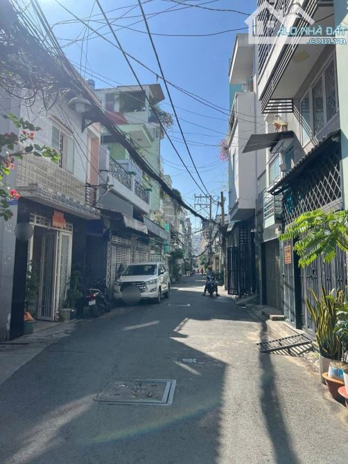 NHÀ DƯƠNG VĂN BÉ - NGÕ NÔNG GẦN MẶT PHỐ _ NHÀ MỚI LÔ GÓC _ FULL NỘI THẤT _ GIÁ CỰC KÌ TỐT.