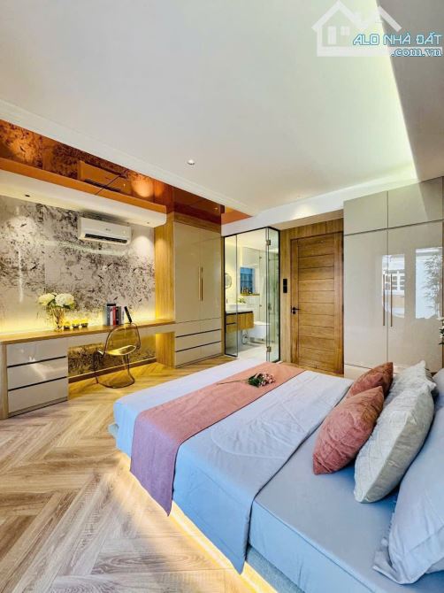 💥 VỊ TRÍ ĐẮC ĐỊA! Hẻm lớn Nguyễn Tri Phương – 60m² – 4 Tầng – 8.9 TỶ – NỞ HẬU 6.3M