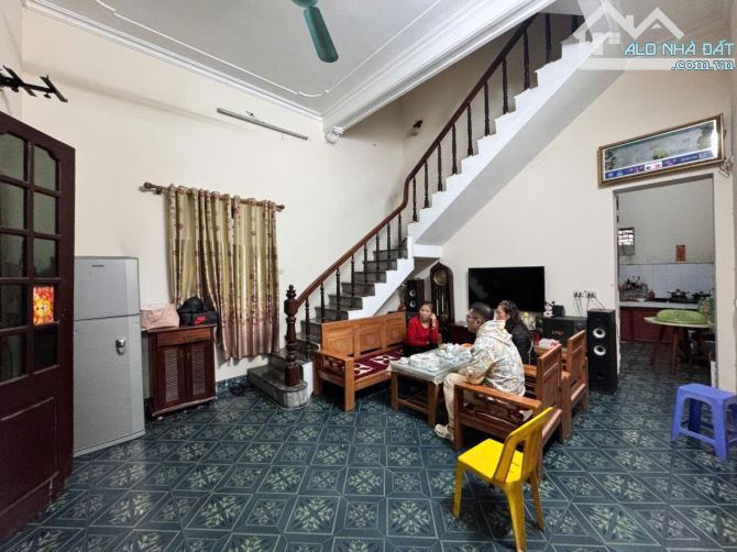 BÁN NHÀ LĨNH NAM – NGÕ Ô TÔ - LÔ GÓC - MT 11M – 100M2 – 11.4 TỶ