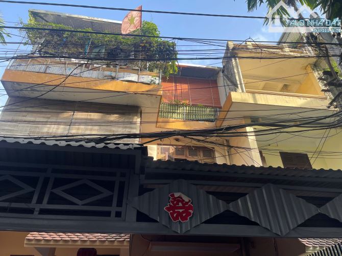 BÁN NHÀ PHỐ NGUYỄN VĂN CỪ, LONG BIÊN, PHÂN LÔ, Ô TÔ TRÁNH, DT 136M2*MT 8M* GIÁ 40.8 TỶ