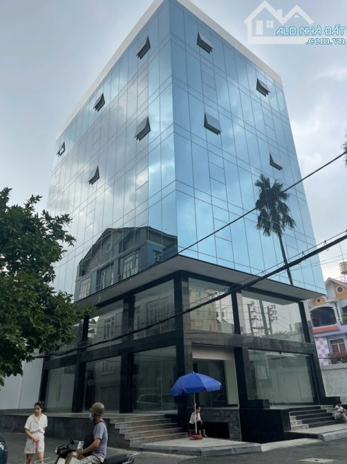 Hạ giá Bán Góc 2 MT 11 Nguyễn Huy Tưởng P.6 Q Bình Thạnh , 12.5 x 20m , Hầm 7 tầng, 90 tỷ