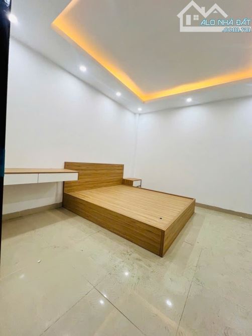 B.Á.N NHÀ THỊ TRẤN ĐAN PHƯỢNG , Ô TÔ TRÁNH , LÔ GÓC THOÁNH SÁNG , Ở SƯỚNG  37M2, 4 TỶ 8