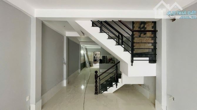 Bán nhà Lê Văn Quới - Bình Tân 143m2 - ngay Bình Hưng Hoà A -Giáp Tân Phú - giá chỉ 7.x tỷ