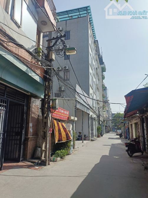 Hiếm, 56.8m2 Đất PL Cầu Diễn. đường thông, ôtô, kinh doanh, giá 10 tỷ5