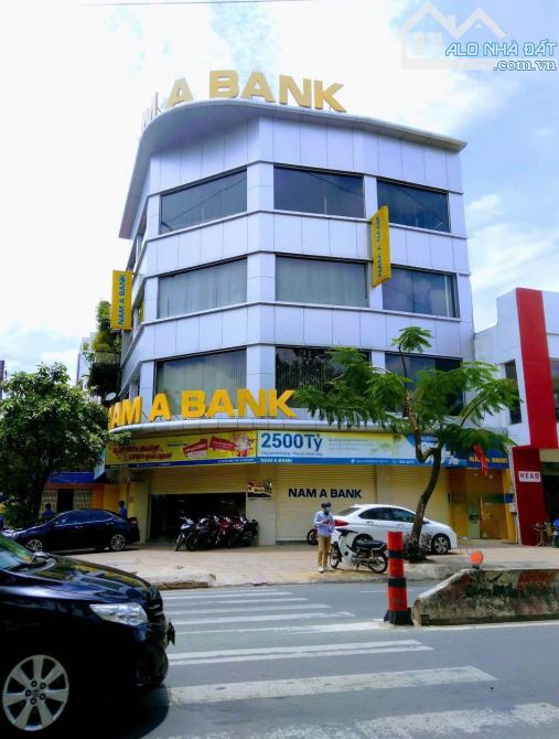 Bán nhà Mặt tiền Phan Bá Vành, P.Thạnh Mỹ Lợi, Quận 2. DT: 22 x 26. 1 Hầm 5 Tầng. 99 tỷ