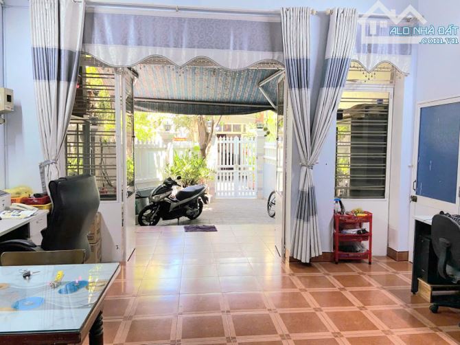💥 CỰC RẺ – Sát Mặt Phố, Gần Chợ Đống Đa – DT 110m2 ngang 5m – nhỉnh 4 tỷ