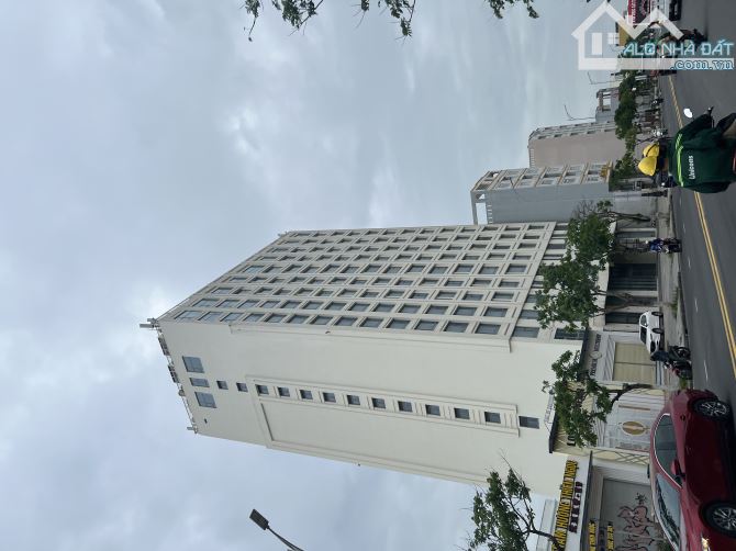 Bán đất Võ Nguyên Giáp , DT 280m2 . 60 tỷ