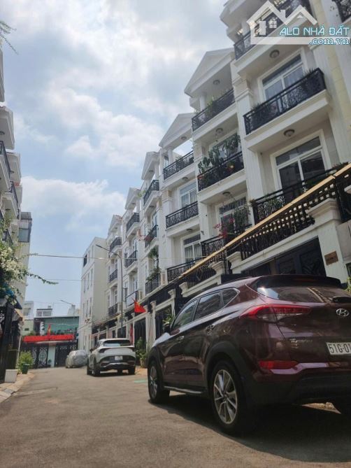 CỰC HIẾM – NHÀ 4 TẦNG XỊN XÒ NGAY ĐẶNG VĂN BI, THỦ ĐỨC – HẺM 7M – GIÁ CHỈ 7.9 TỶ