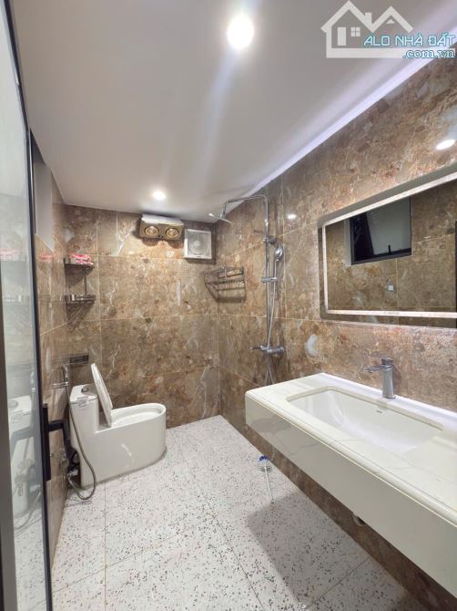 BÁN NHÀ NGÕ 35 KIM MÃ THƯỢNG, MẶT NGÕ NHƯ MẶT PHỐ, KINH DOANH TỐT 40m2 6T MT 11M 17,5 tỷ. - 10