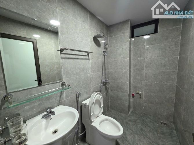 Bán nhà 3 tầng mới khu Khả Lễ, đường ô tô, dt 82.3m2, mt 4m, ĐN giá 5.75 tỷ - 1