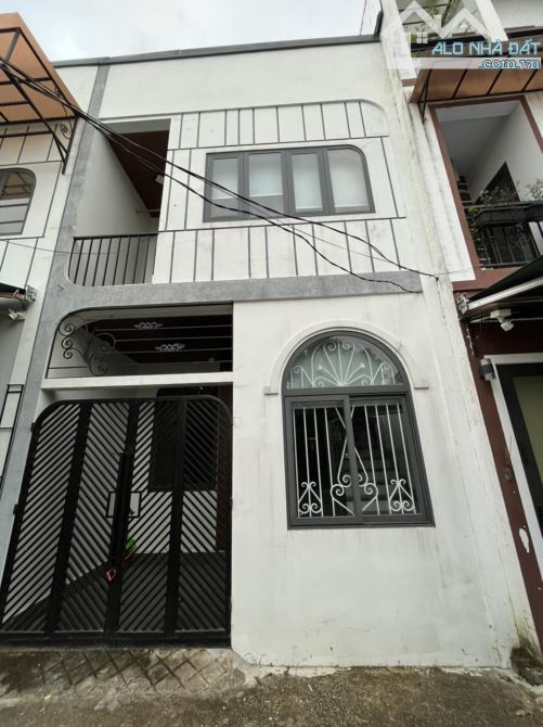 Nhà 2 Tầng Bùi Thị Xuân - Thiết Kế Đẹp Hiện Đại Dọn Vào Ở Ngay - 1