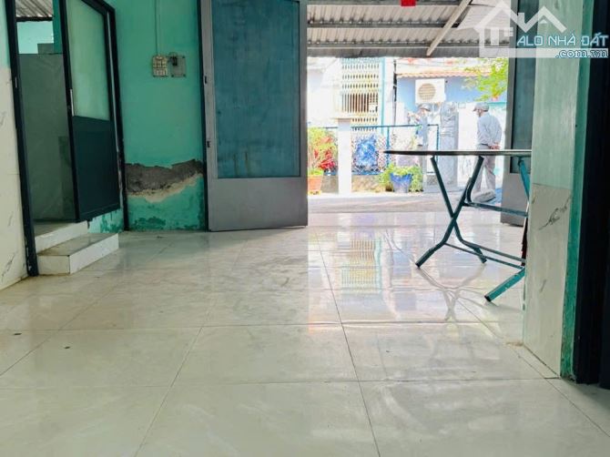 B.Á.N N.H.À. CỰC HIẾM. C4 TIỆN XÂY MỚI - KHU DÂN CƯ HIỆN HỮU. Phú Định 101.1m2. ngang 8.6 - 1