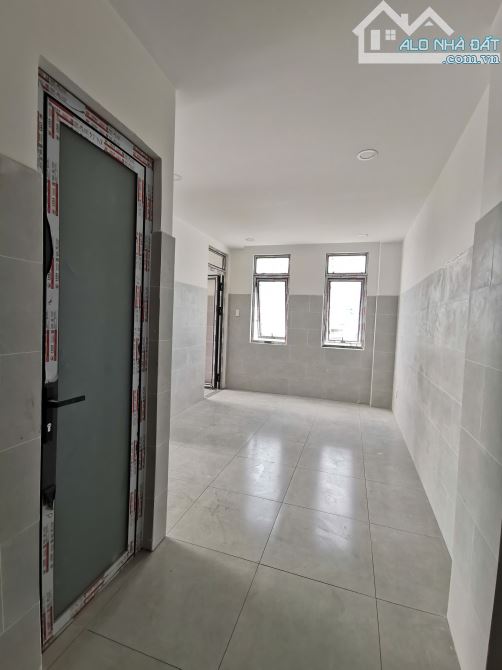 Cần Bán Nhà Mặt Tiền Đường Tôn Thất Tùng Quận 1 DT 5x22m 5 tầng HĐT 150tr giá 43 tỷ - 1