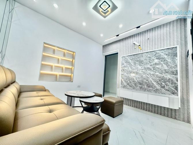 Cần bán nhà tập thể In ngân hàng Đống Đa - 80m - 3PN - 1