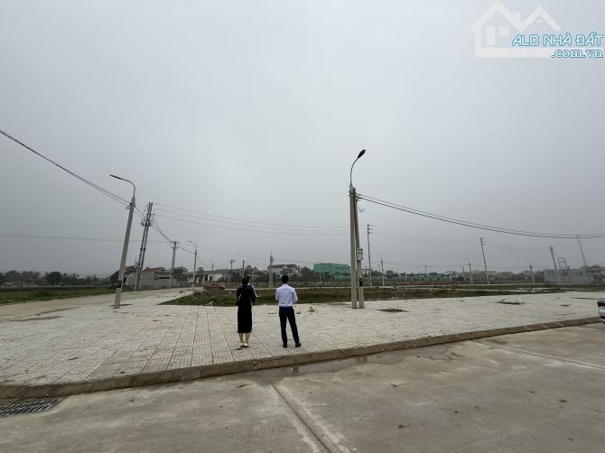 đất gần SUN NƯỚC NÓNG Quảng Yên cách 2km - 1