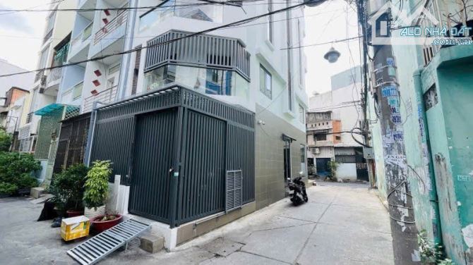 NHÀ 3 MẶT TIỀN TRỊNH ĐÌNH TRỌNG QUẬN 11, 1TRET65 3 LẦU 5PN 4WC ST TRƯỚC SAU Ô ĐẬU NGÀY ĐÊM - 1