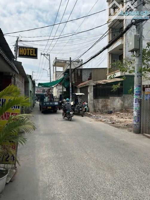 bán gấp đất 1 sẹc đường nguyễn thị tú bình tân 40tr/1m2 ngang 8mét - 1