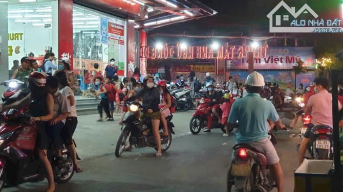 Cần bán gấp đất HXH đường Nguyễn Ánh Thủ, P. Hiệp Thành, DT 4x20m giá 7 tỷ TL - 1