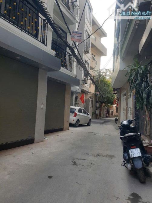 Bán nhà Đa Sỹ Kiến Hưng Hà Đông, 35m2, Mt 4.1m, 5 tầng, Căn góc, 2 oto tránh nhau, 7.2ti - 1