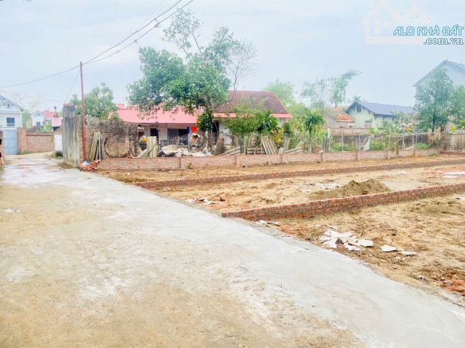 Giá rẻ hấp dẫn Lh e để bt tt xem đất vào chốt cọc - 1