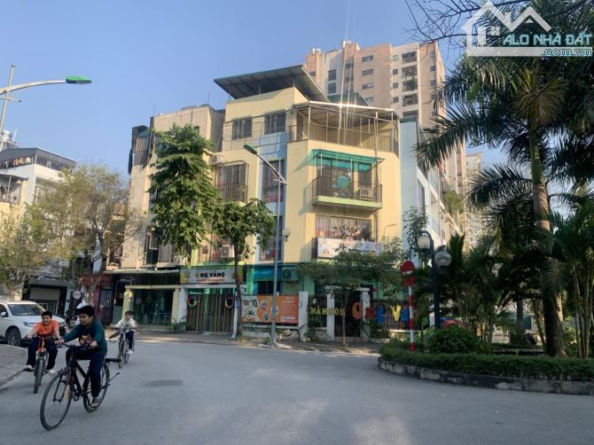 Bán gấp nhà Liền Kề TW Đảng Báo Nhân Dân _ Trịnh Văn Bô 66m2, vỉa hè kinh doanh giá 17 tỷ. - 1