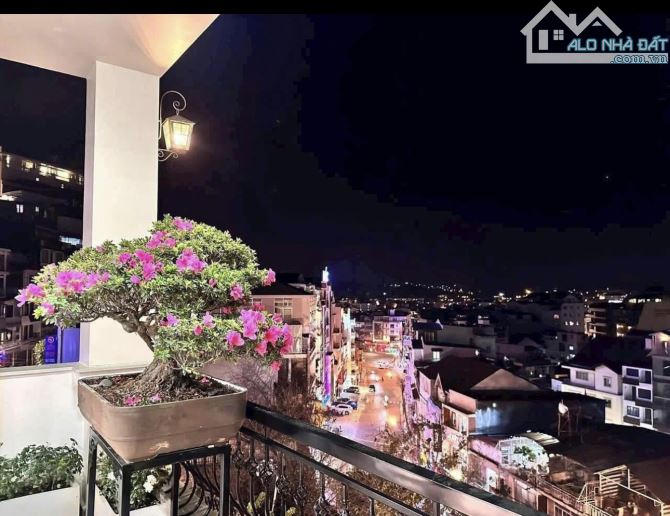 Nhà mới xây nội thất cao cấp 6 tầng- cách khu Hoà Bình 90m- view thành phố ngắm hoàng hôn - 13